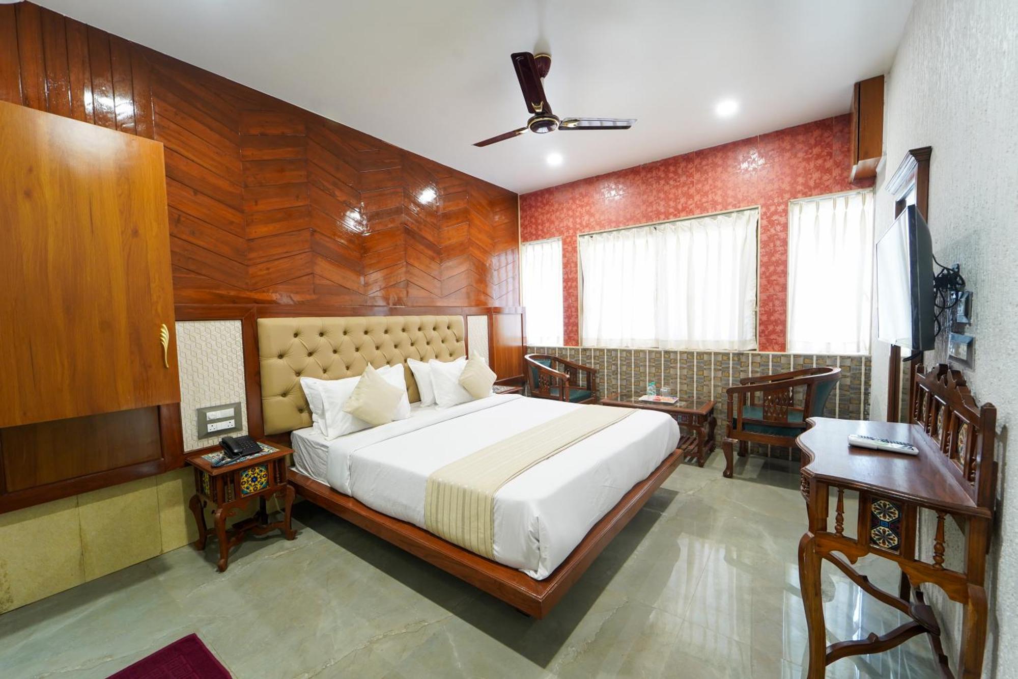 Hotel Bright Star Mahabaleshwar Exterior photo